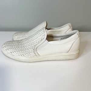 Ecco Woven Leather Slip On Sneaker Size EU 39 US 8